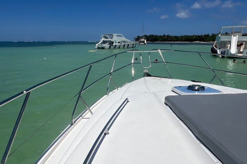 VIP Yacht Tour Punta Cana with Open Bar, Snorkeling and Sand Bar 3