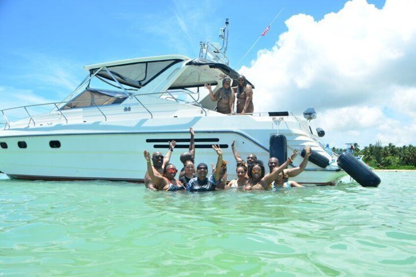 VIP Yacht Tour Punta Cana with Open Bar, Snorkeling and Sand Bar 5