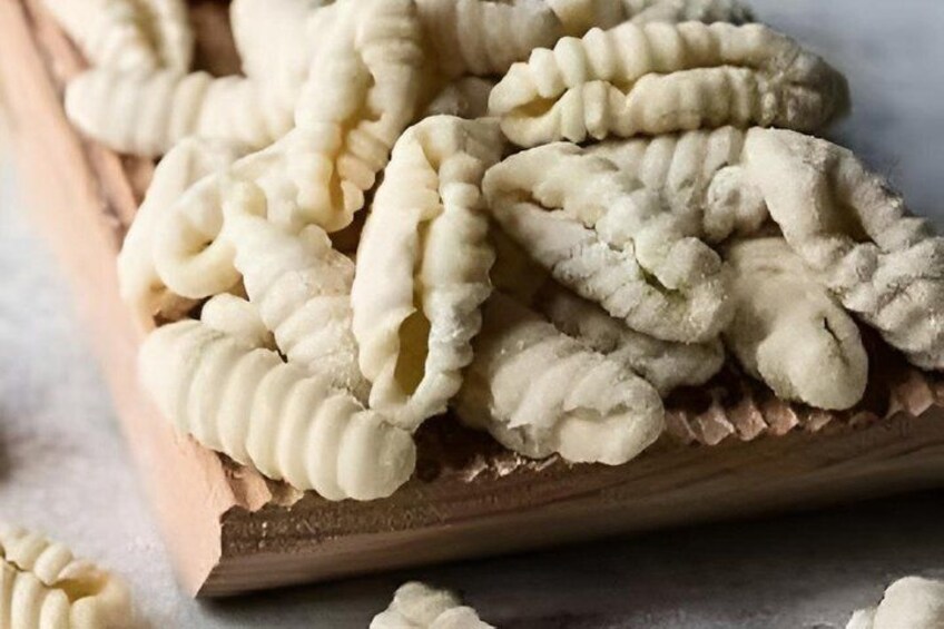 Courtyard Dumpling &Mahjong Combo | Save $25/person for 2+ Guests 3