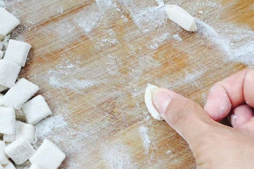 Courtyard Dumpling &Mahjong Combo | Save $25/person for 2+ Guests 5