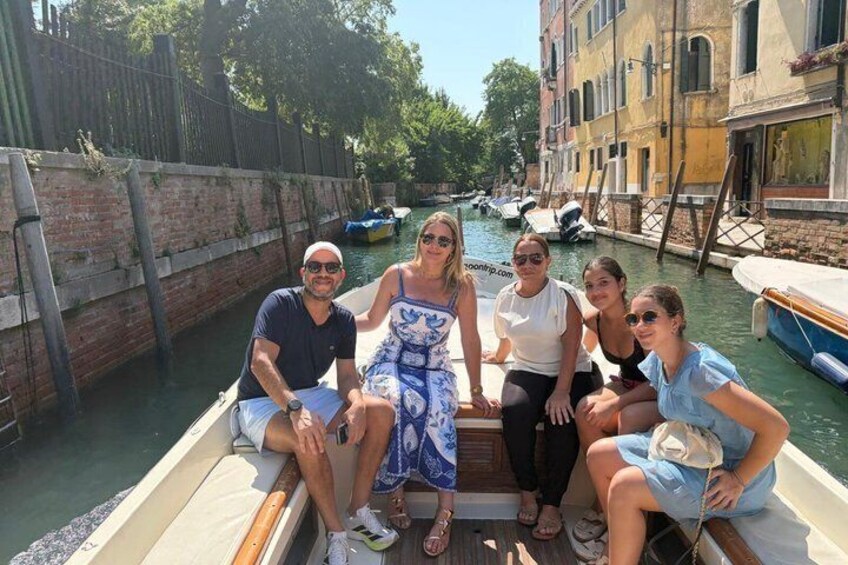 Private Bragozzo Boat Tour in Venice 2