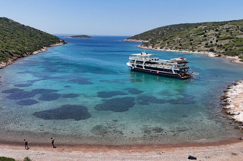 From Izmir Full Day Boat Tour of Cesme with Mediterranean Lunch 4