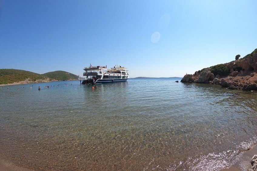 From Izmir Full Day Boat Tour of Cesme with Mediterranean Lunch 5