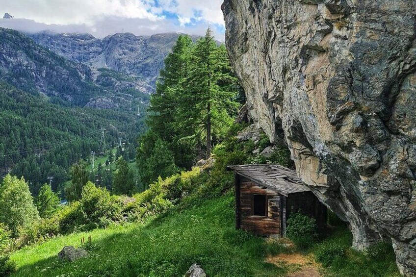 Guided Hiking Half Day in Zermatt 1