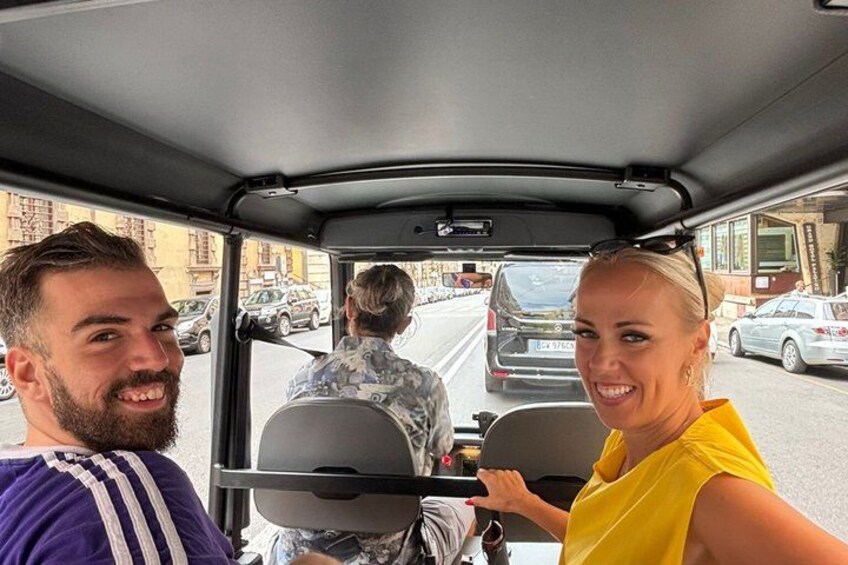 Rome Sunset Golf Cart Tour with Local Expert & Spritz 3