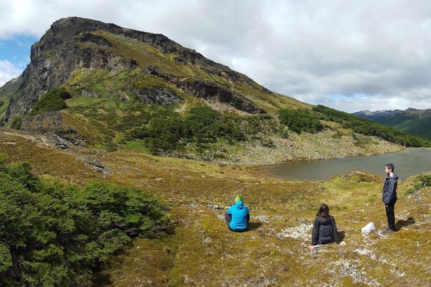Private Hiking Tour to Explore the Andes and the Garibaldi Pass 1