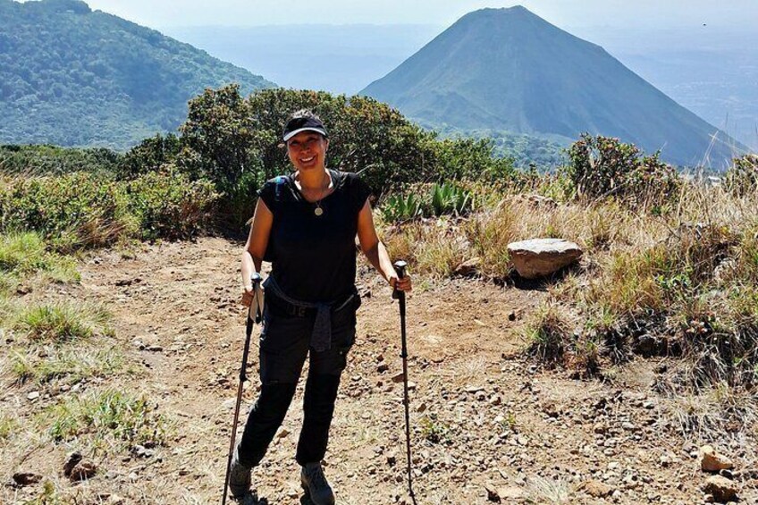 Santa Ana Volcano & UNESCO Maya Village with a Naturalist Guide 2