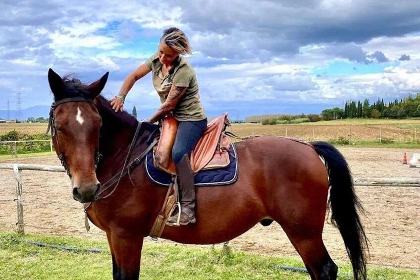 Horseback Ride with Aperitif in the Hills of Pisa 3