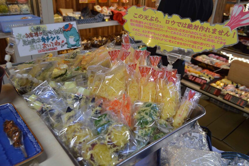 Picture 19 for Activity Tokyo: Realistic Fake Food Rice Bowl Crafting in Asakusa 3