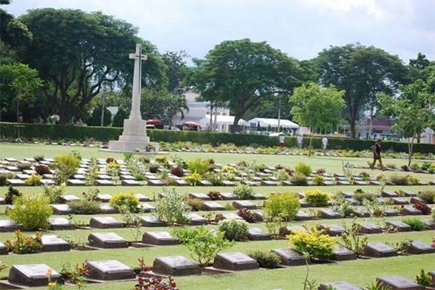 Bangkok Join Kanchanaburi-VIP Seat Train Riding, Long tail boat 4