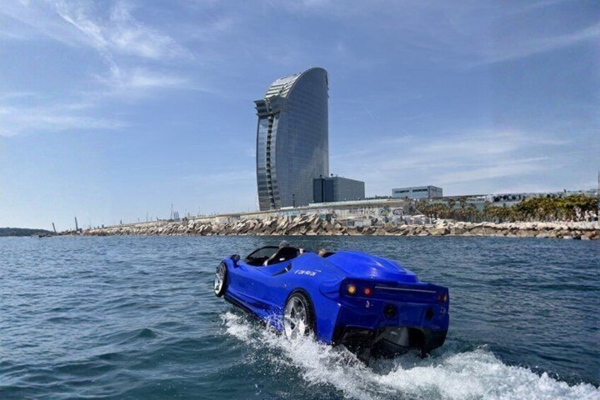 Experience Jetcar 200 hp for 60 min : Drinks and Bluetooth Music 4