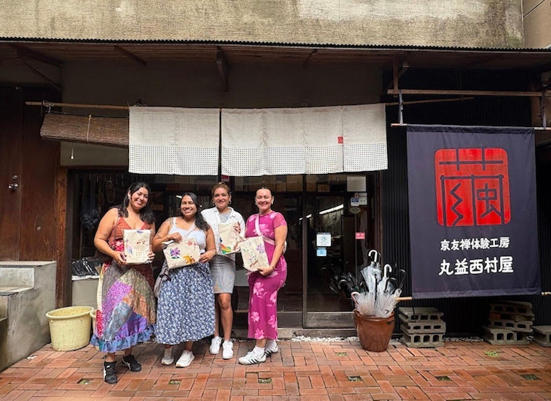Kyoto: Kyo-Yuzen Dyeing Workshop & Nijo Castle + Palace Tour 1