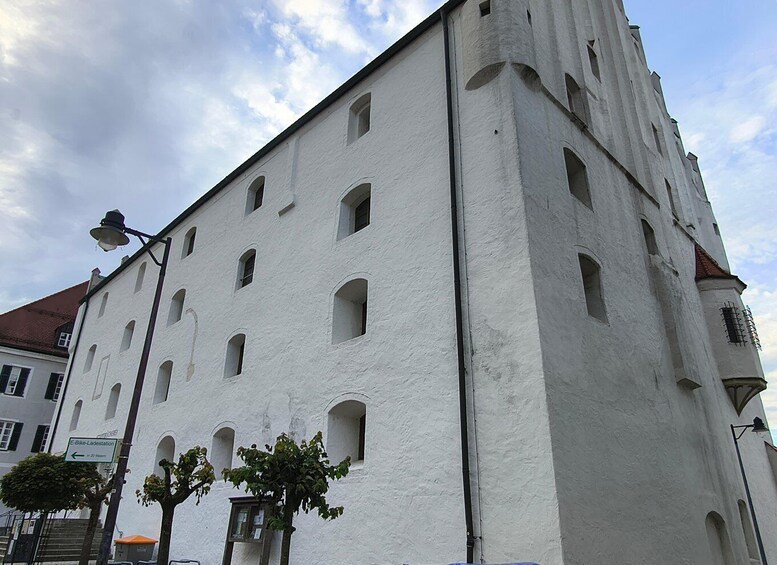 Picture 7 for Activity Ingolstadt: 1,200 years of Frankenstein, the Illuminati and city history! 4