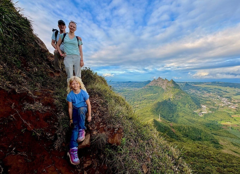 Picture 1 for Activity Mauritius: Le Pouce Guided Hiking Experience with a local 5
