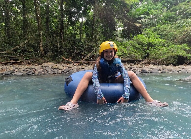 Picture 6 for Activity Rio Celeste Tubing & Rope Swing Adventure 4
