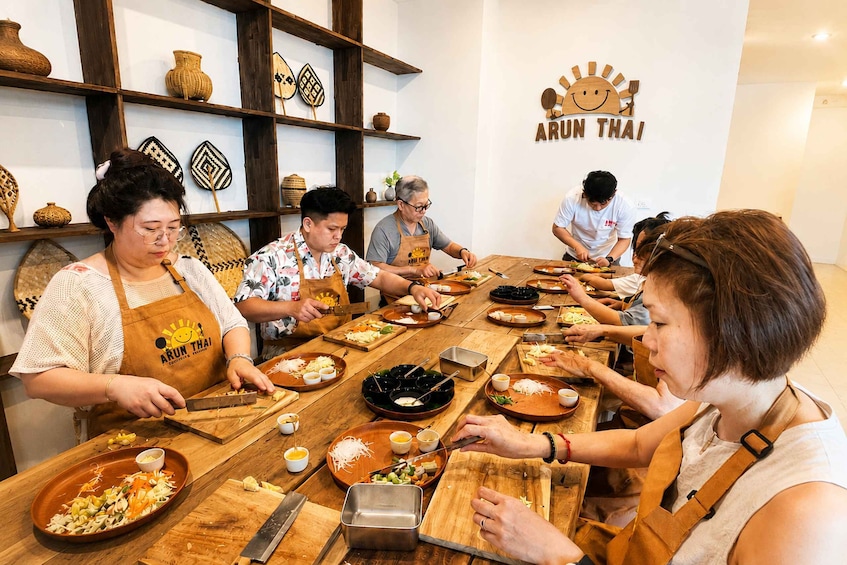 Phuket (Bang Tao): Thai Cooking Class & Market Tour option 1