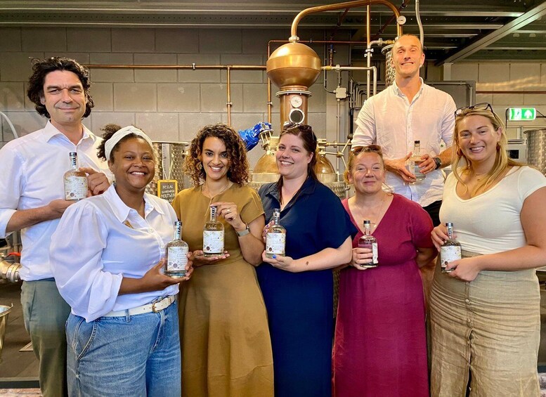 Picture 2 for Activity Schiedam: Make Your Own Gin Workshop/Serious Bee Distillers 3