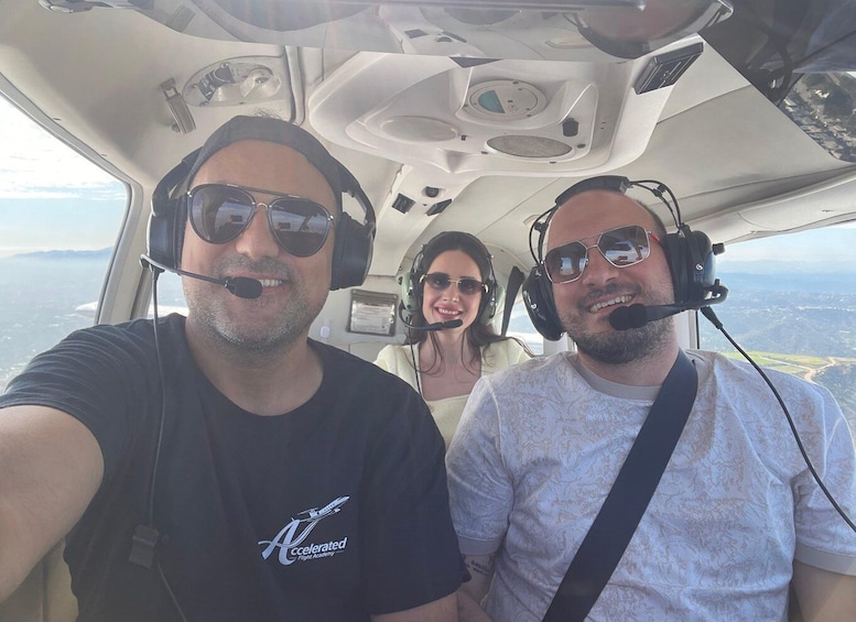 Picture 15 for Activity Los Angeles: Discovery Flight with Flight Instructor 3