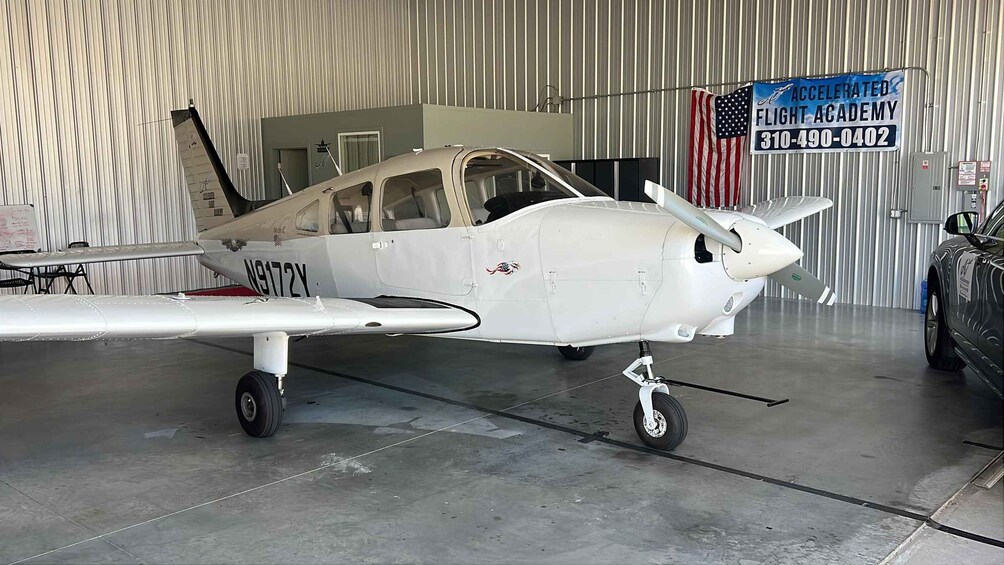 Picture 32 for Activity Los Angeles: Fly a Plane with a Flight Instructor 2