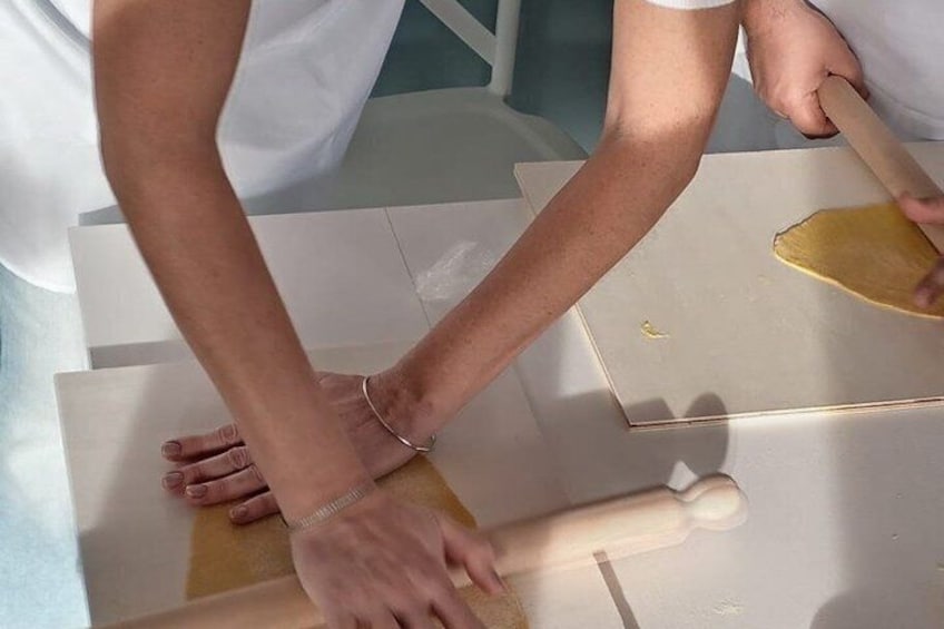 Fettuccine Cooking Class by the Sea in Rome 5