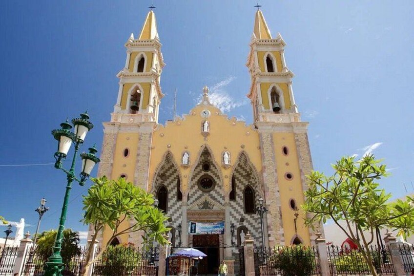 Best of Mazatlán Shore Excursion El Faro and Historic Center 2