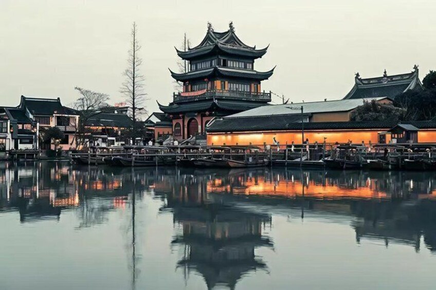 Shanghai Day Tour: Zhujiajiao & City Highlights with Boat Ride 3