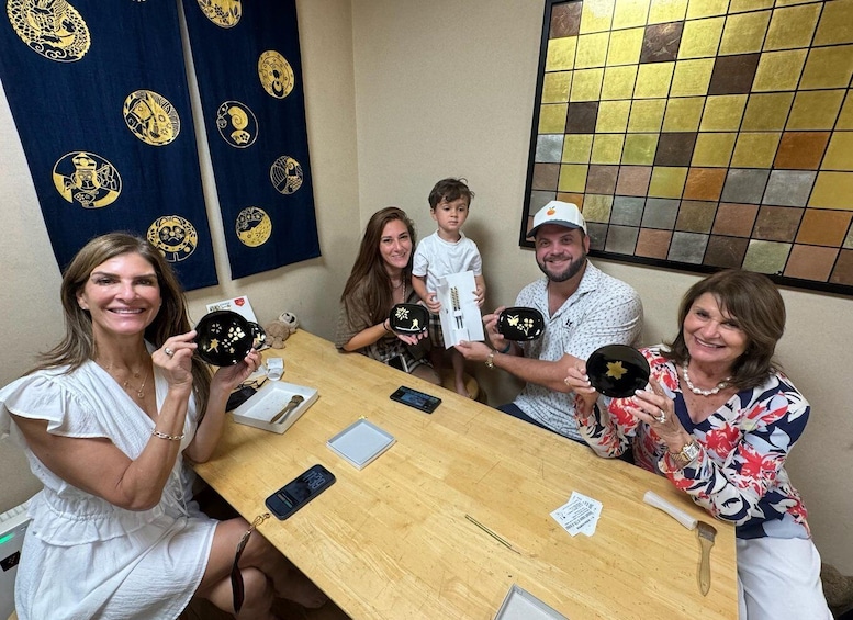 Picture 3 for Activity Kanazawa:Gold Leaf Experience, Geisha District & Matcha Tour 5