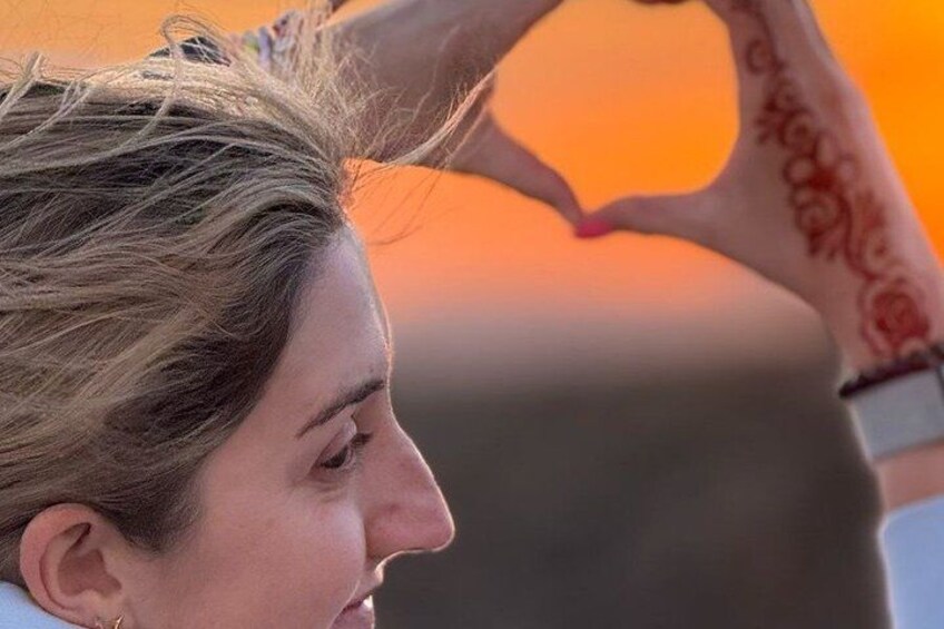 Private Desert with Watching Sunset and Stargazing Tour 2