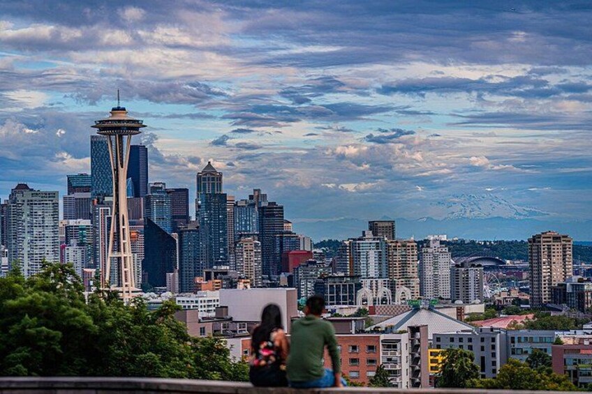 Private Seattle City Tour with Pike Place & Space Needle 4