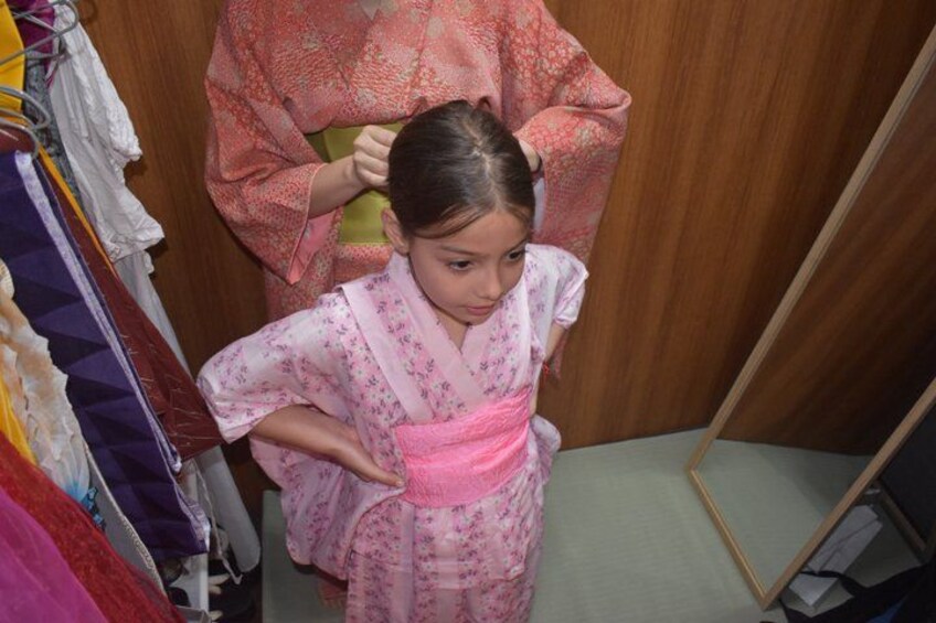 Kyoto:100% Private Tea Ceremony,Calligraphy and Kimono 5