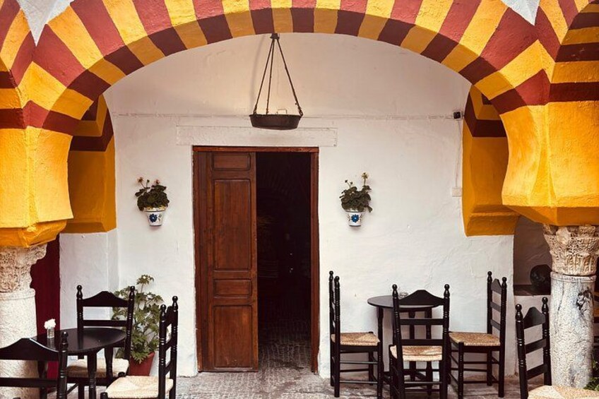 Wines and Tapas with History 3
