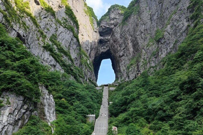 Zhangjiajie 3 Day Tour Tianmen Avatar Mountains and Glass Bridge 1