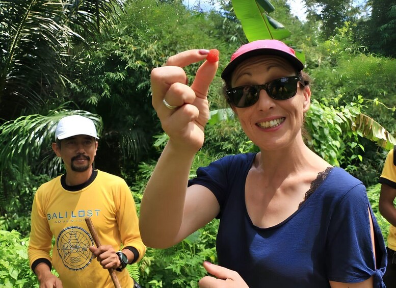 Picture 13 for Activity Bali: jungle trek, local cooking & hidden hot spring 4