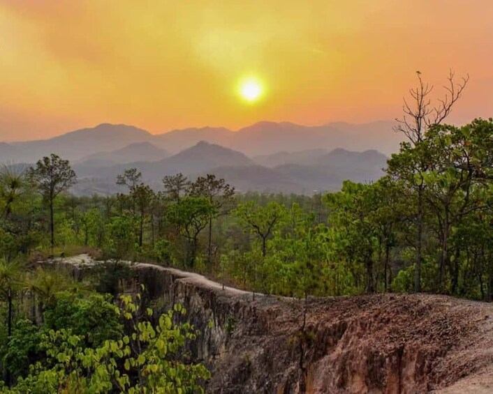 Pai: Sunset at Pai Canyon or Two Huts 1