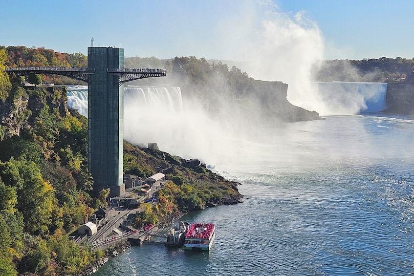 Maid of the Mist + Niagara Falls USA Highlights Tour 5
