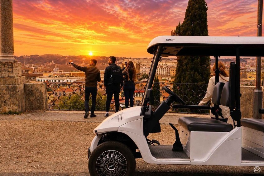 Picture 1 for Activity Rome:tour in Golfcart private, imperial city, hotel pick-up. 3