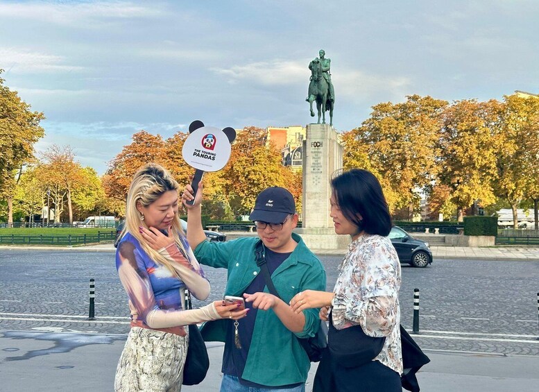 Picture 10 for Activity Paris: Eiffel Tower Summit Ticket and Guided Tour 5