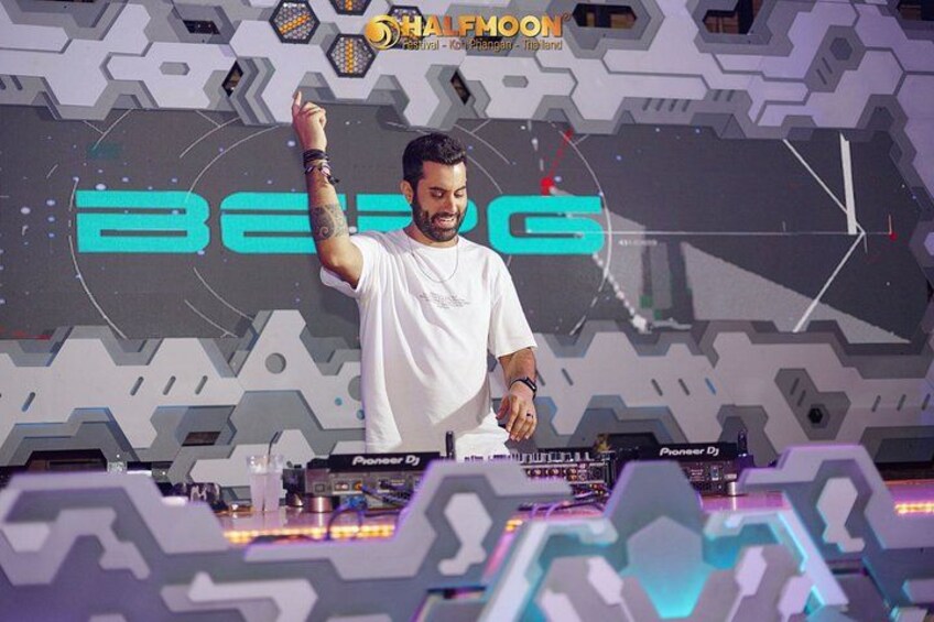 A DJ performing with Pioneer DJ equipment, a futuristic backdrop, and the text 'HALFMOON' visible. 4