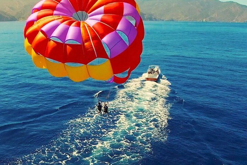 Catalina Island Parasailing Adventure 2