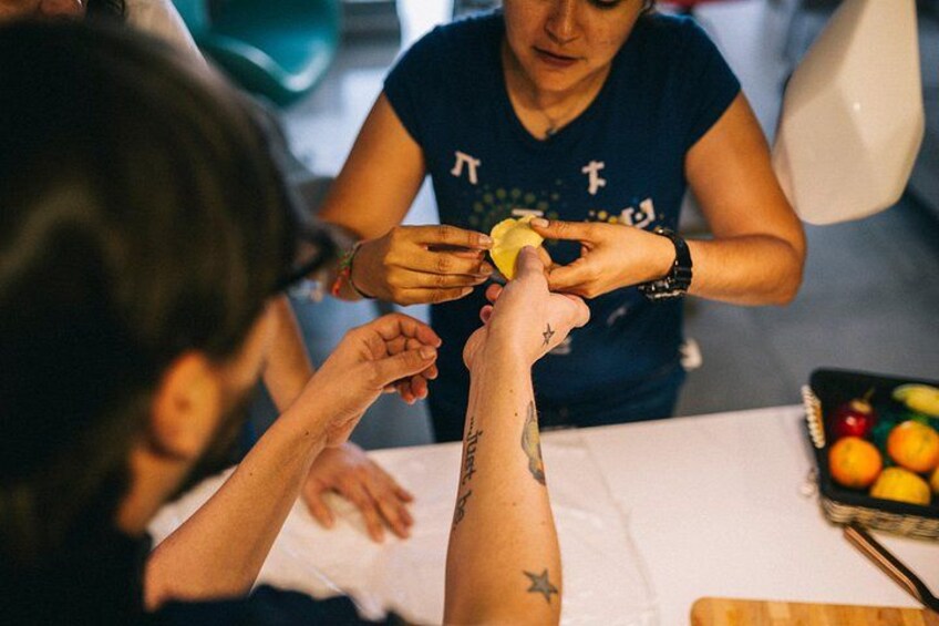 Medellín Home Cooking Class, Fruit Tasting & Shared Meal 3