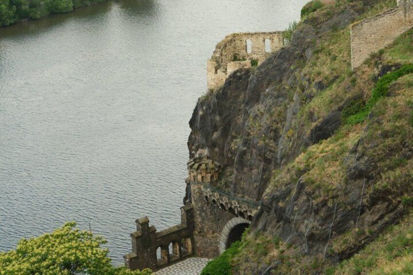 Explore Prague's myths at Vyšehrad castle with a costumed guide 2