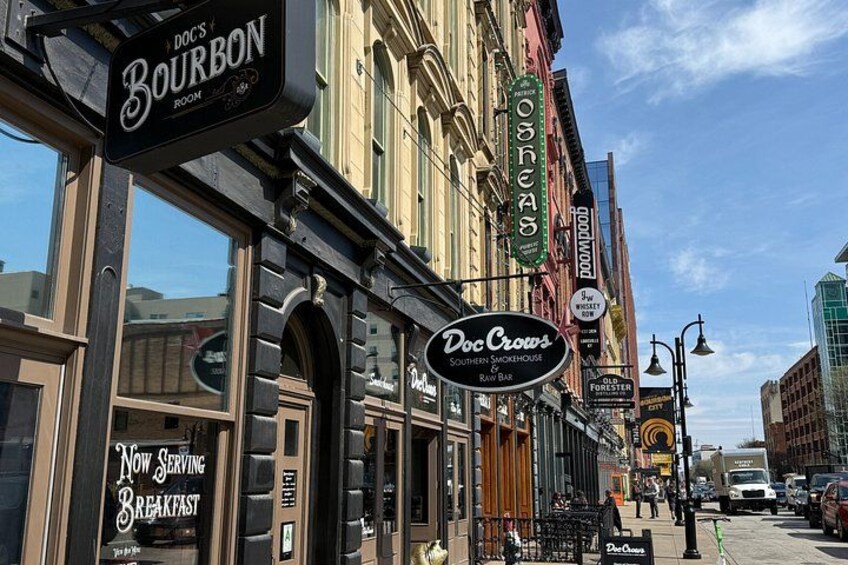Louisville Food Tour with 5 Local Authentic Tastings 2