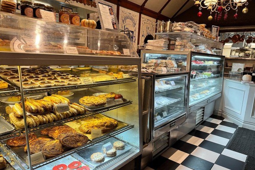 Santa Barbara Authentic Walking Food Tour with 5 Dishes 3