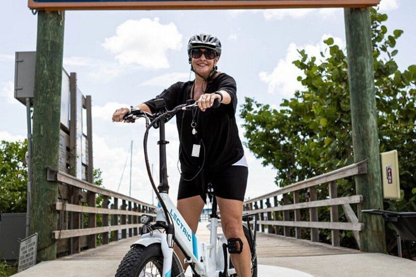 E Bike Tour - Explore Downtown Naples Florida - Fun & Scenic Tour 1