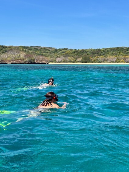 Picture 16 for Activity Lombok: Private Pink Beach and Gili Islands Boat Tour 2