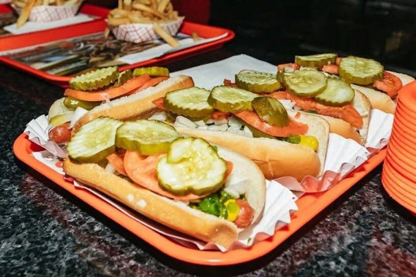 Chicago: Gangsters and Food Tasting Walking Tour 2
