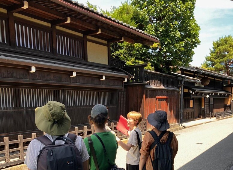 Takayama: Evening Walking Tour with Matcha & Hida Beef Meal 1