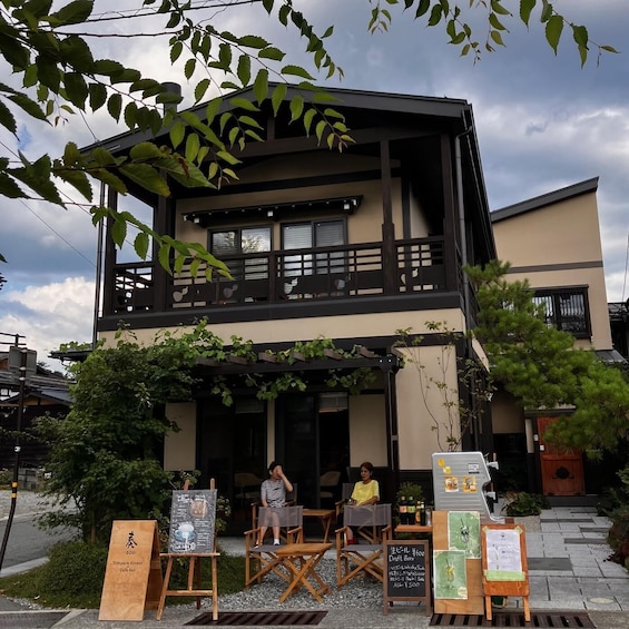 Picture 5 for Activity Takayama: Evening Walking Tour with Matcha & Hida Beef Meal 2