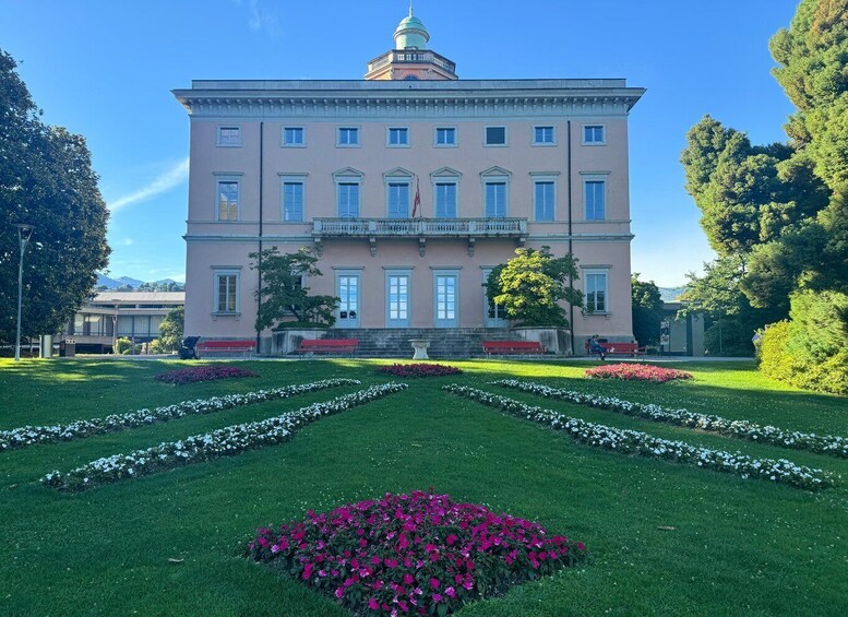 Picture 3 for Activity Lugano: Architecture and History Walking Tour 4