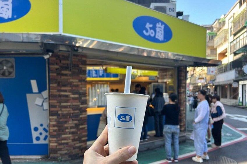 Taipei Hidden Eats, Market & Street Food Tour with 8+ Tastings 2